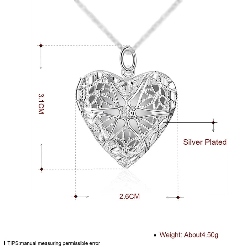 "Pendentif médaillon photo en forme de coeur"